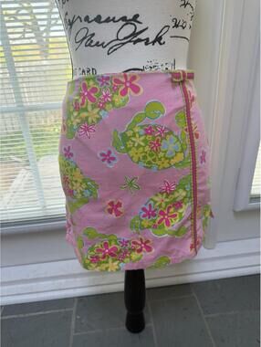 Lilly Pulitzer White Label Pink Turtle Skort! Size 0. EUC